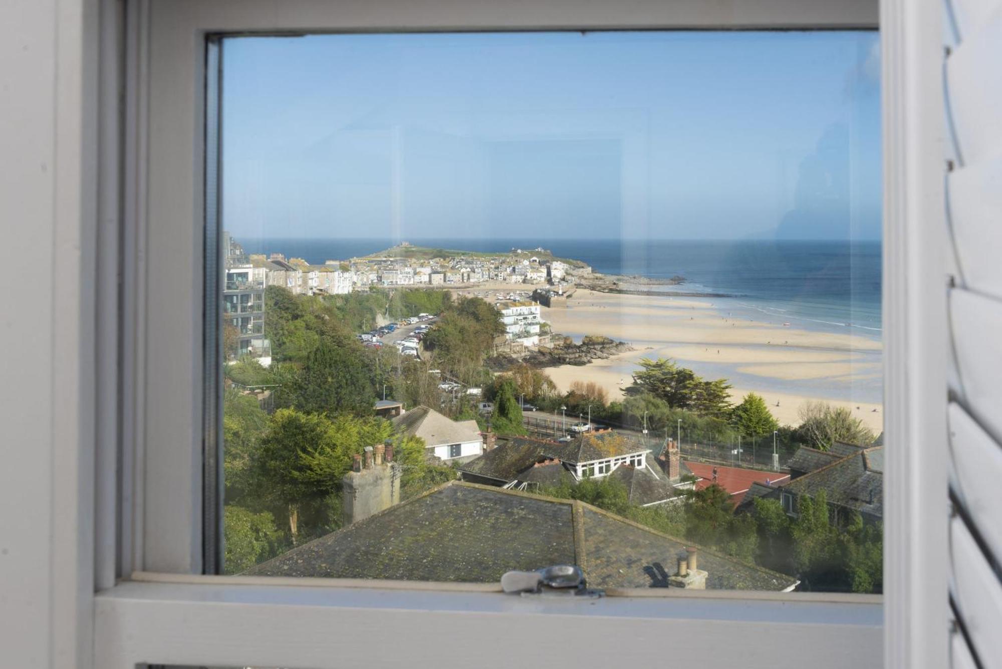 Mordros, Holiday home *